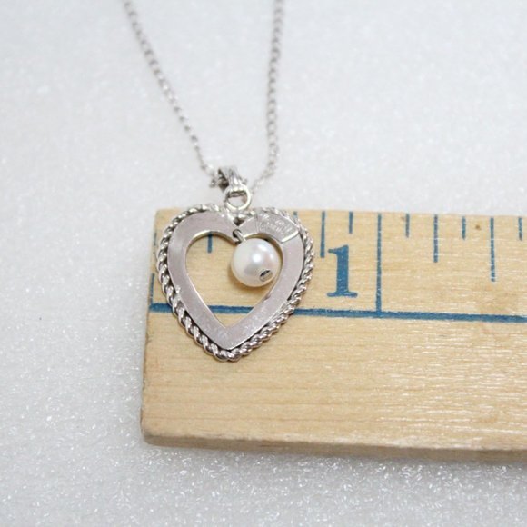 Van Dell Sterling Heart & Faux Pearl Pendant Necklace - Cross Posted - Picture 8 of 13